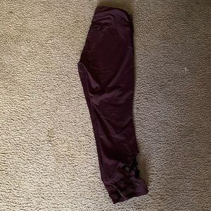 Burgundy leggings